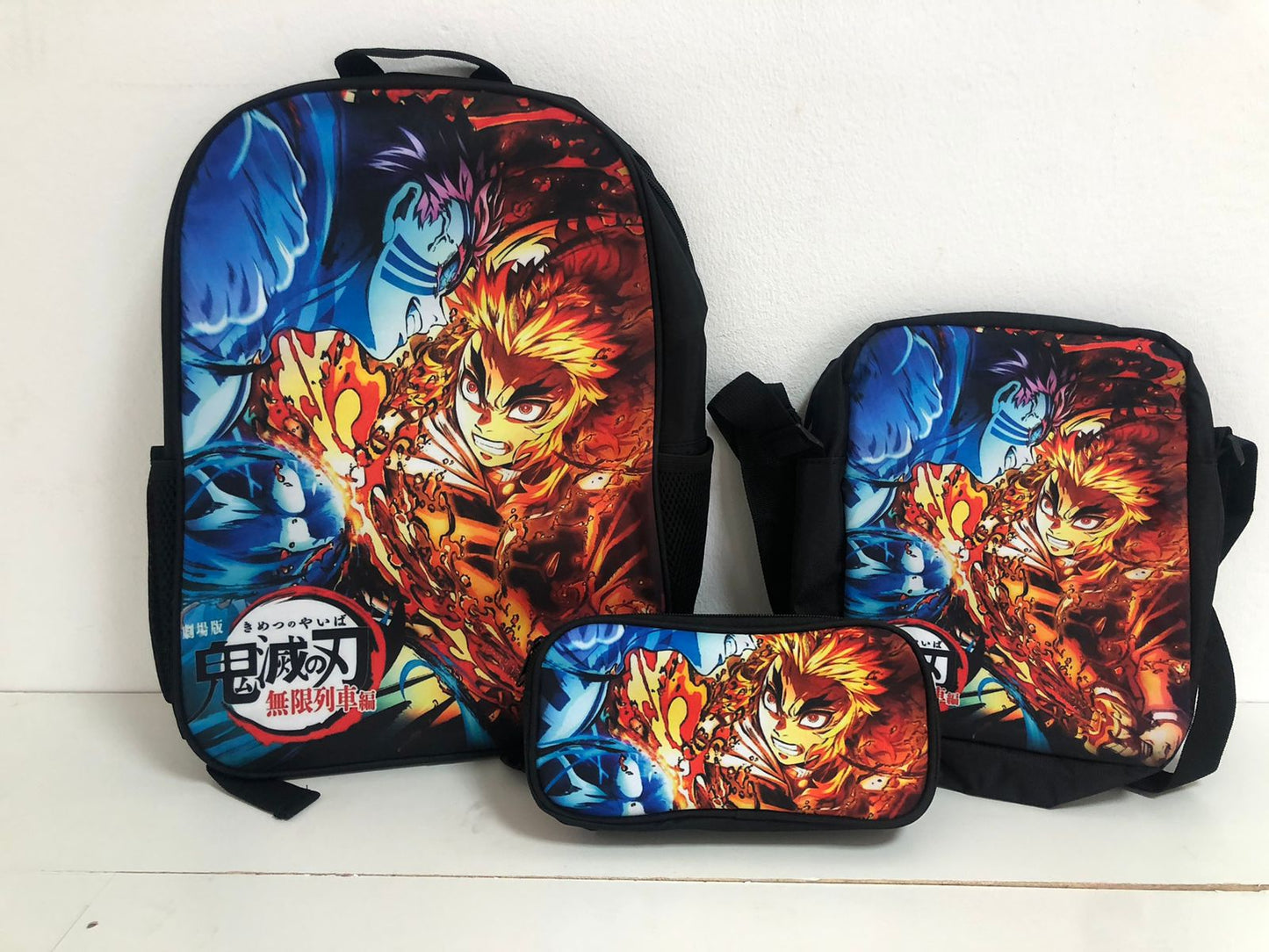 CONJUNTO DE MOCHILA DEMON SLAYER - NOVO