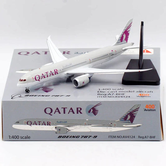 AVIÃO COLECIONÁVEL QATAR  A320 ESCALA 20 cm