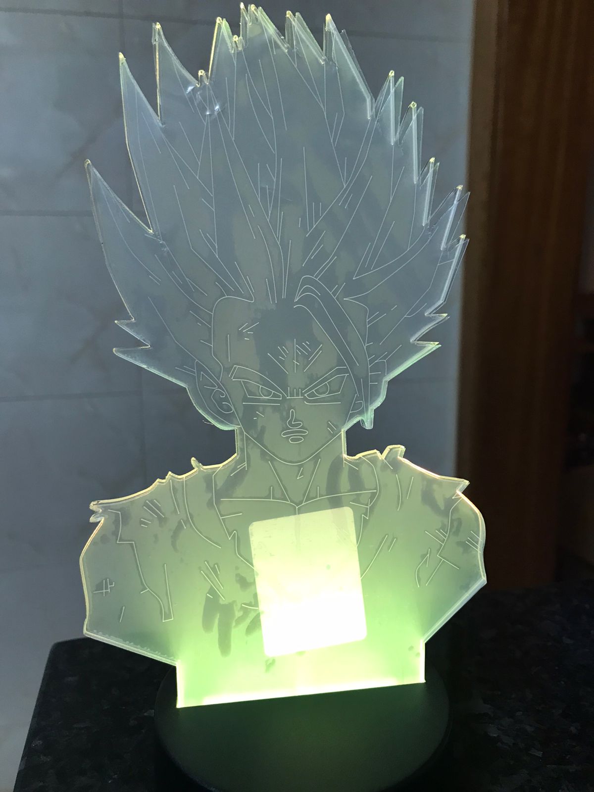 LÂMPADA LED EM ACRILICO  - DRAGON BALL