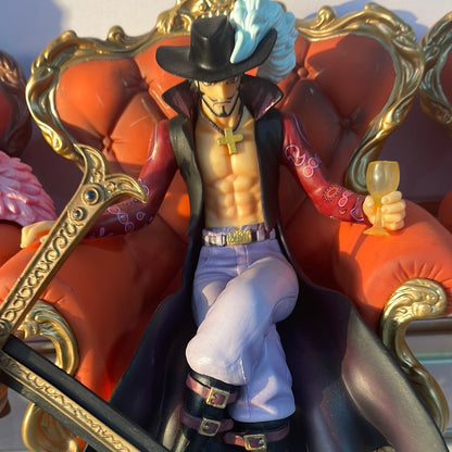 FIGURA DE AÇÃO DRÁCULA MIHAWK - ONE PIECE