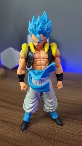 FIGURA DE AÇÃO VEGETA - DRAGON BALL