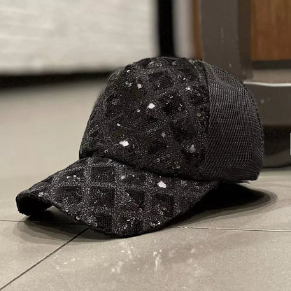 CHAPÉU FEMENINO COM LANTEJOULAS BRILHANTES
