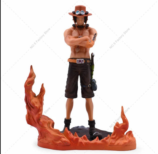 FIGURA DE AÇÃO LUFFY , ACE , SABO - ONE PIECE