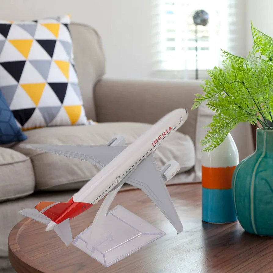AVIÃO COLECIONÁVEL IBERIA A380 ESCALA 16 cm
