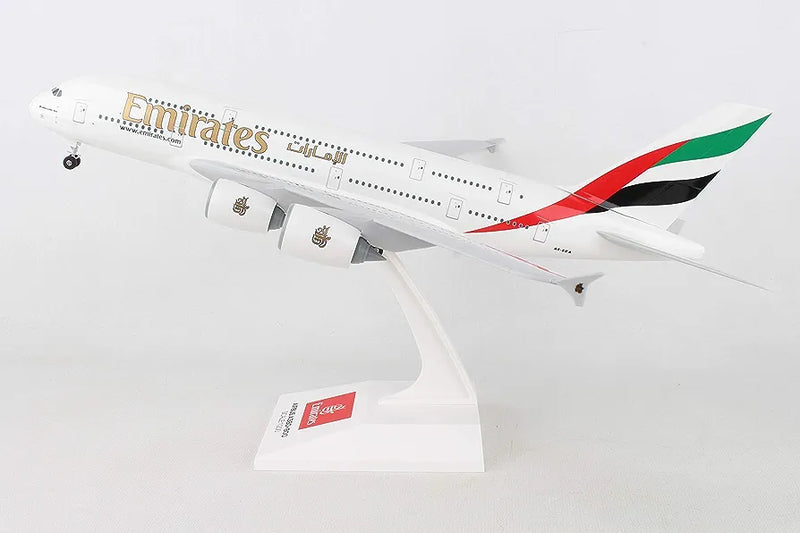 AVIÃO COLECIONÁVEL EMIRATES A380 ESCALA 16 cm