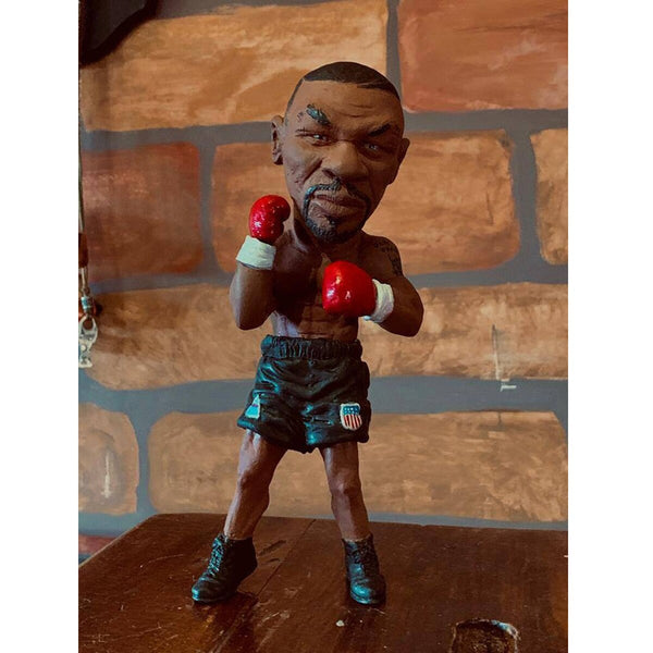 FIGUR DE AÇÃO MIKE TYSON