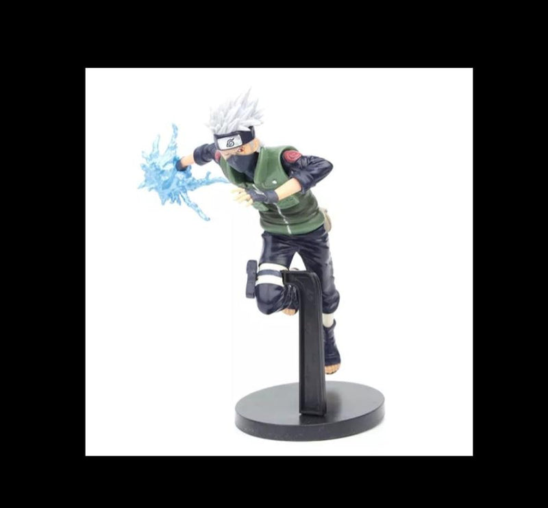 FIGURA DE AÇÃO KAKASHI (CHIDORI) - NARUTO