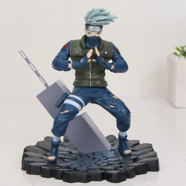 FIGURA DE AÇÃO KAKASHI ALIANÇA SHINOBI ( COM A SAMEHADA) - NARUTO