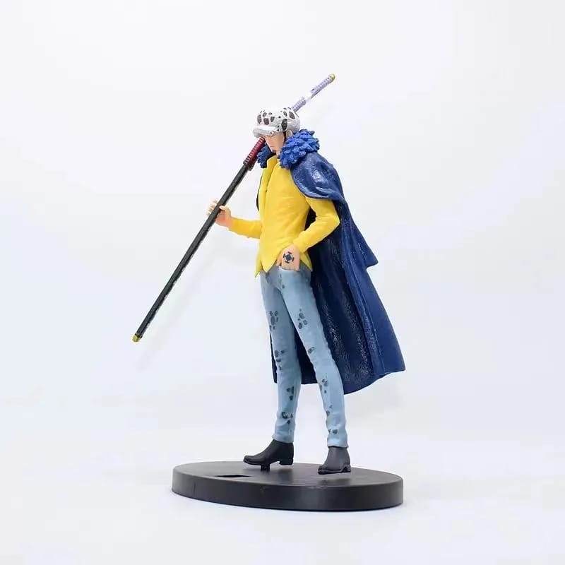 FIGURA DE AÇÃO TRAFALGAR LAW 2 (MÉDIO)- ONE PIECE