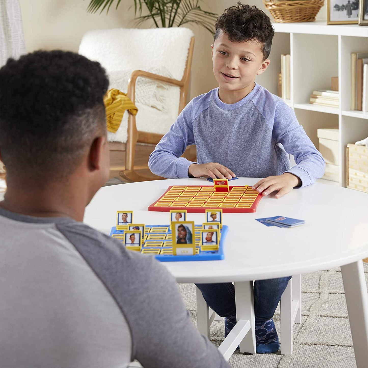 ADVINHA QUEM? JOGO CLASSICO HASBRO