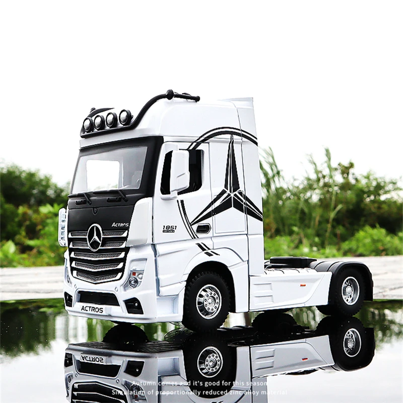 CARRO COLECIONAVEL BENZ ACTROS ESCALA 1:24